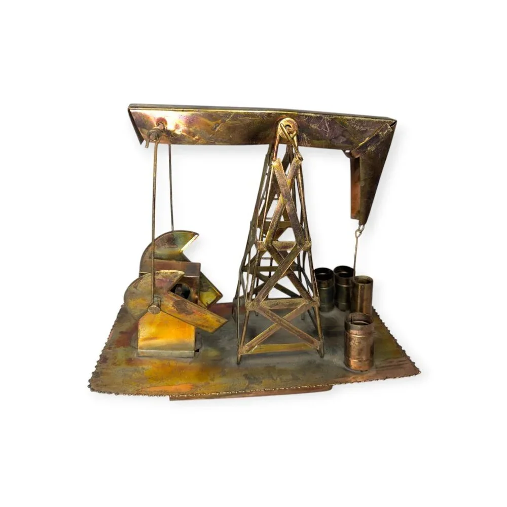 Vintage metal oil